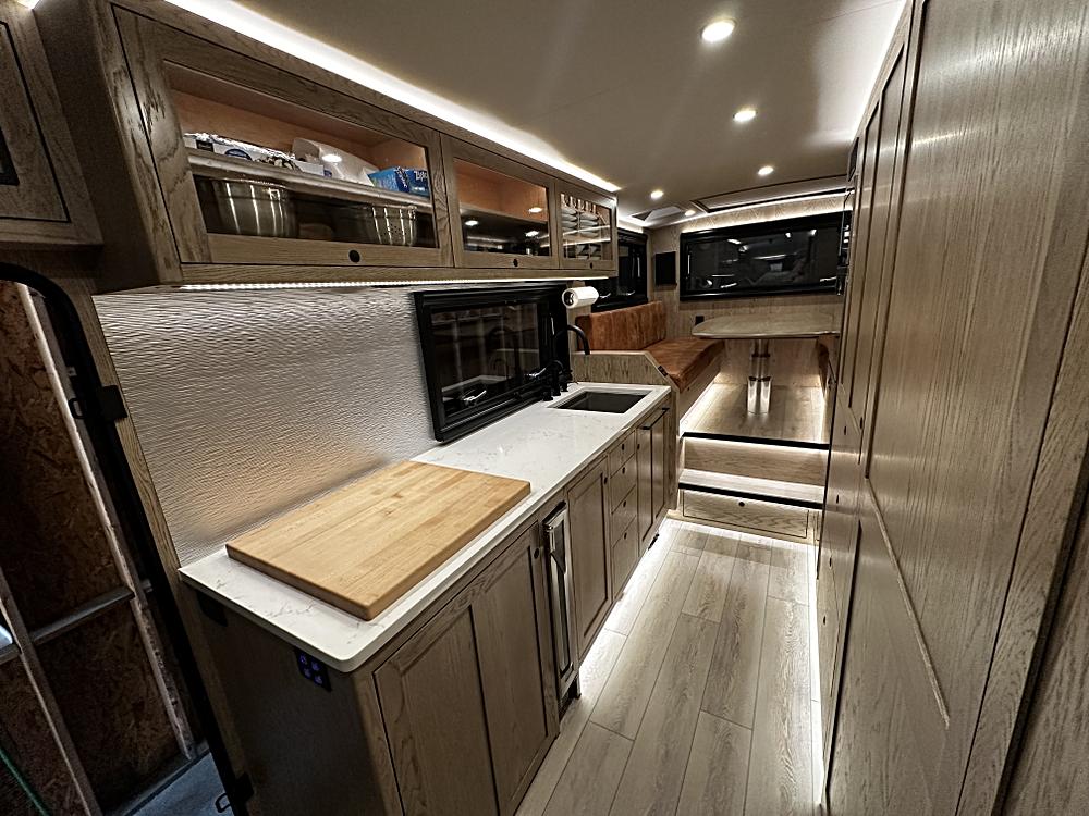 Sold: 2023 EarthRoamer XV-SX-002