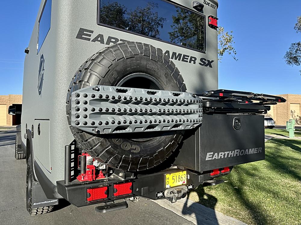 Sold: 2023 EarthRoamer XV-SX-002