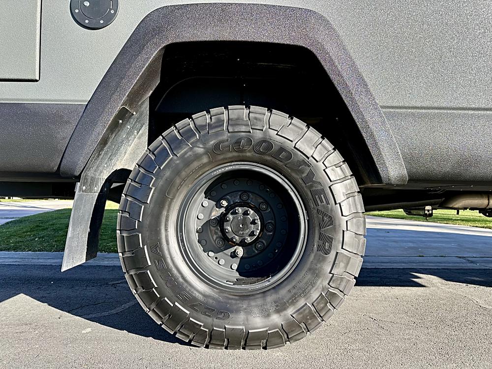 Sold: 2023 EarthRoamer XV-SX-002