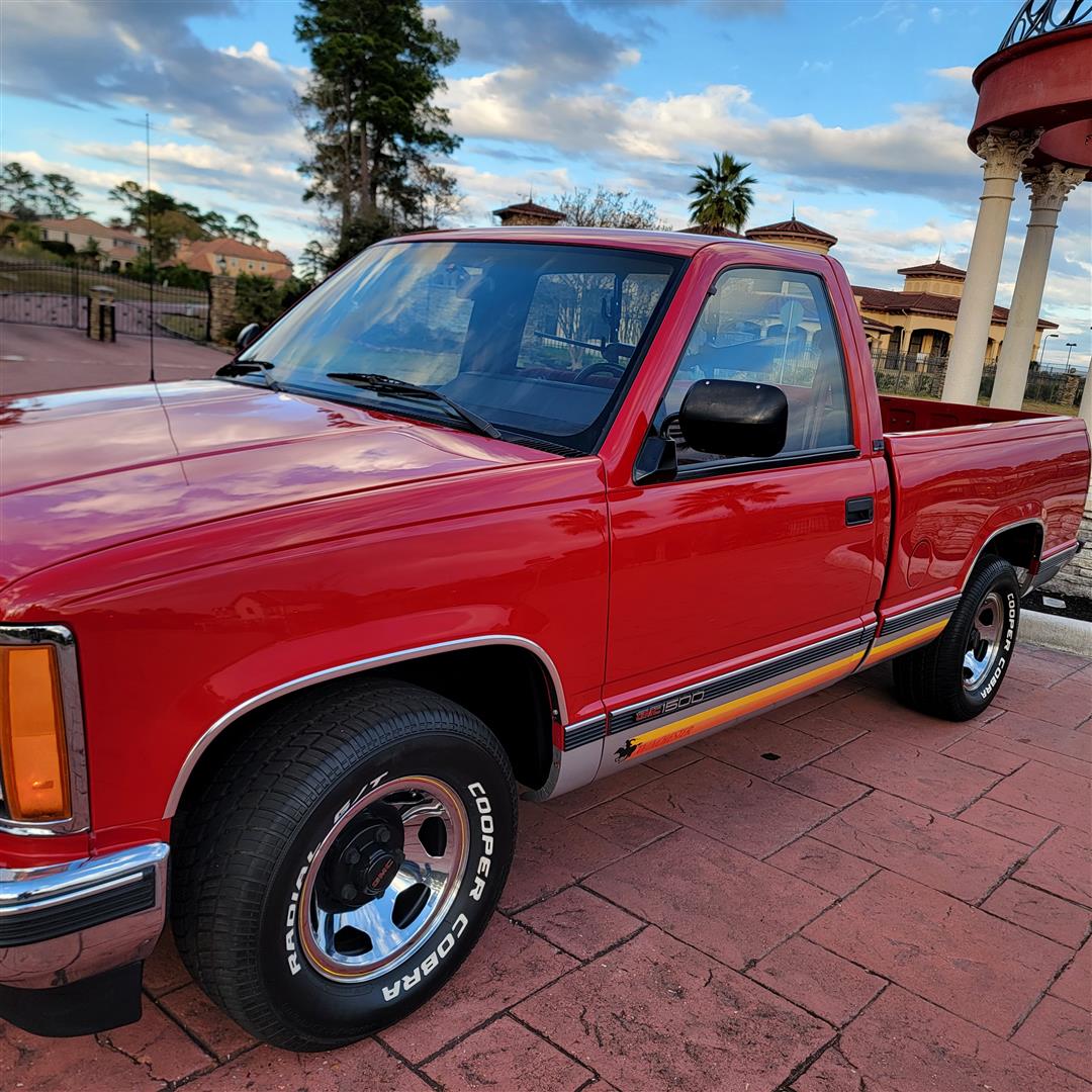 1988 GMC Sierra SLE Winchester Edition - 3