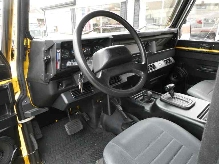 1997 Land Rover NAS Defender 90