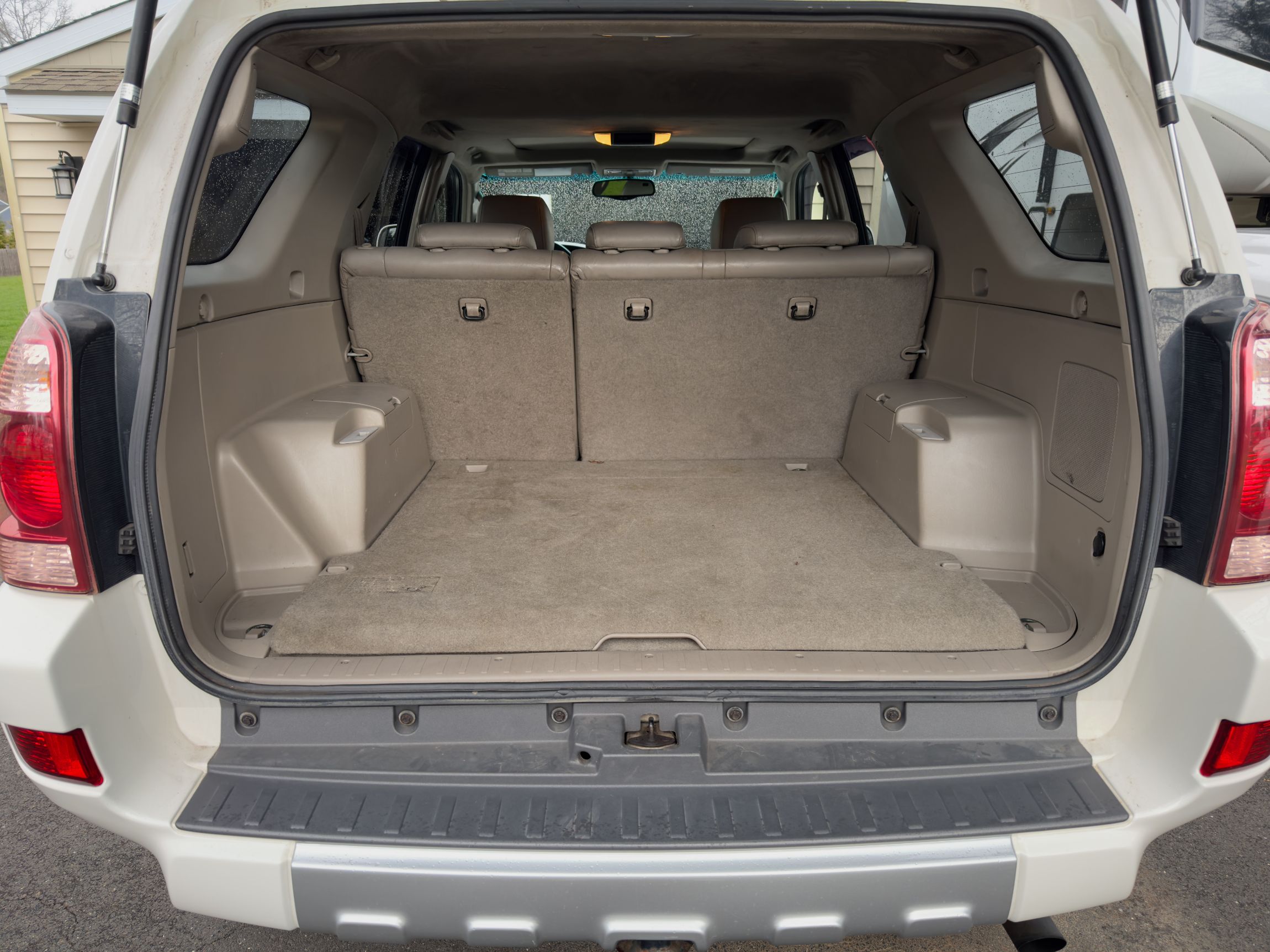 Sold: Modified 2004 Toyota 4Runner Limited 4×4