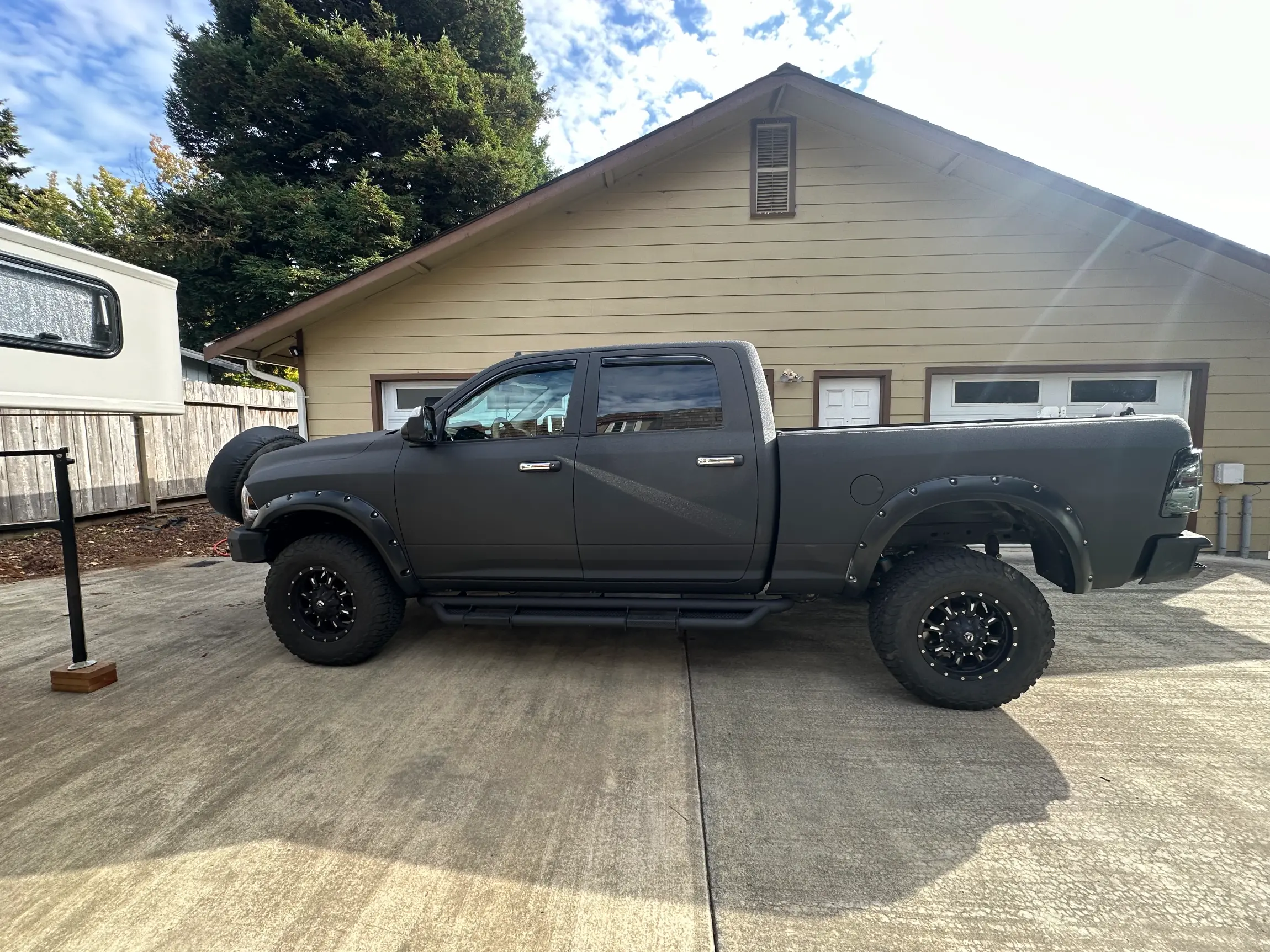 Sold: Modified 2016 RAM 2500 SLT