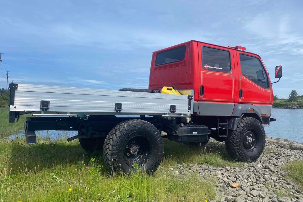 Sold: 1995 Mitsubishi Canter Doka 4x4