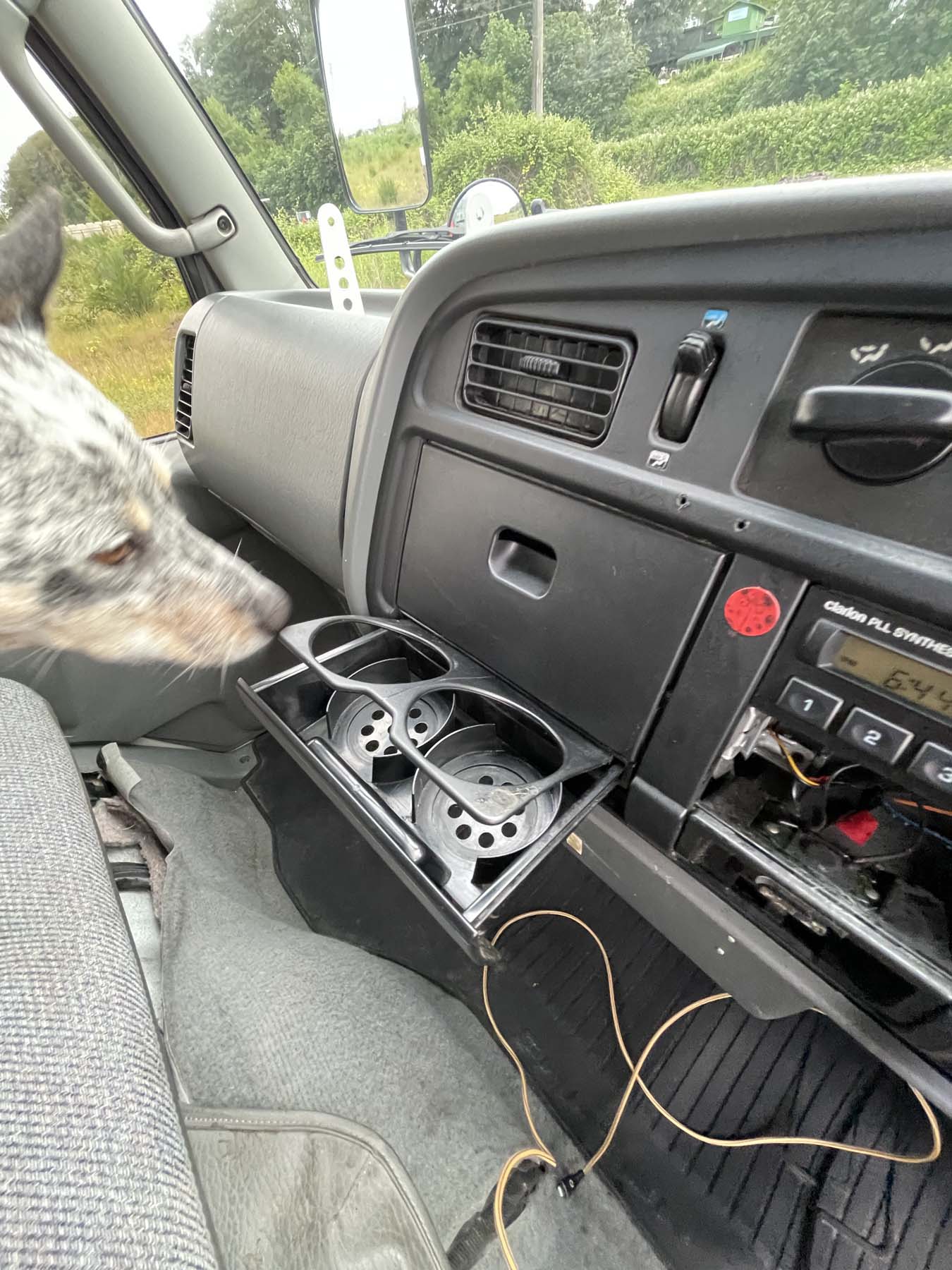 Sold: 1995 Mitsubishi Canter Doka 4x4