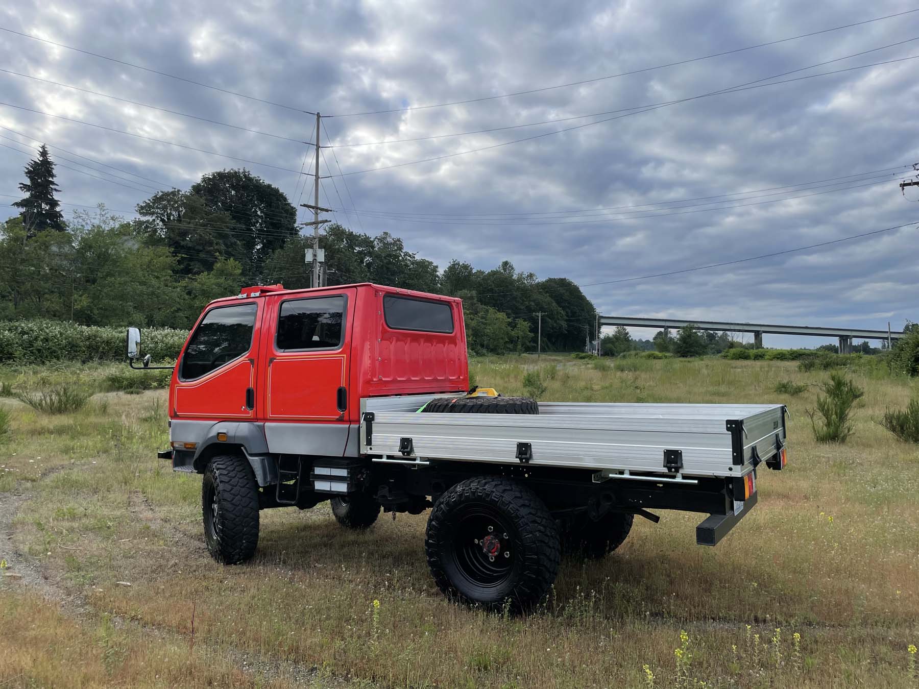 Sold: 1995 Mitsubishi Canter Doka 4x4