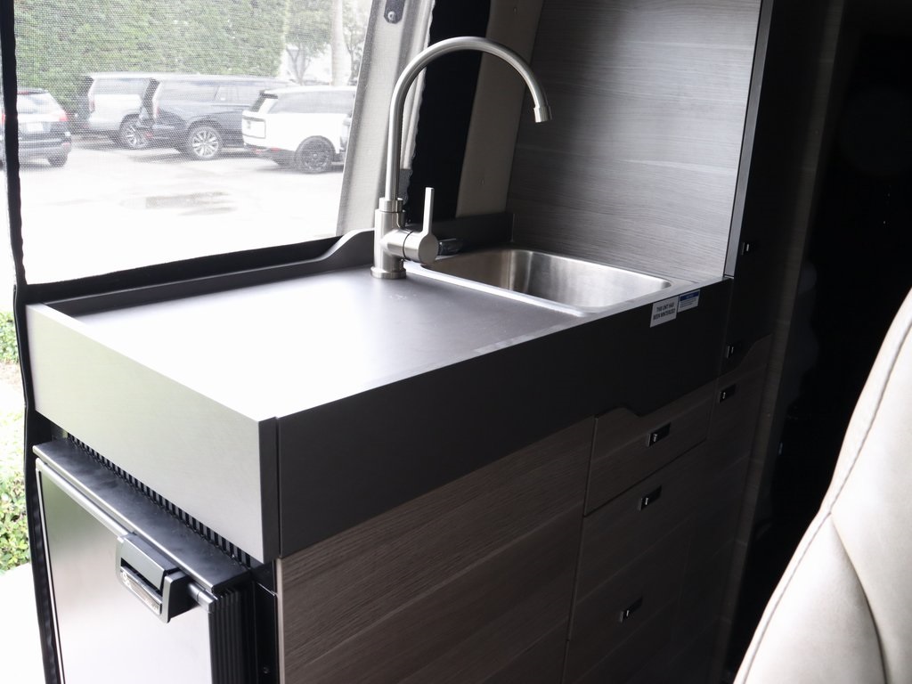 2023 Mercedes-Benz Sprinter 2500