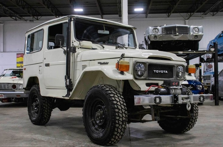  Toyota Land Cruiser