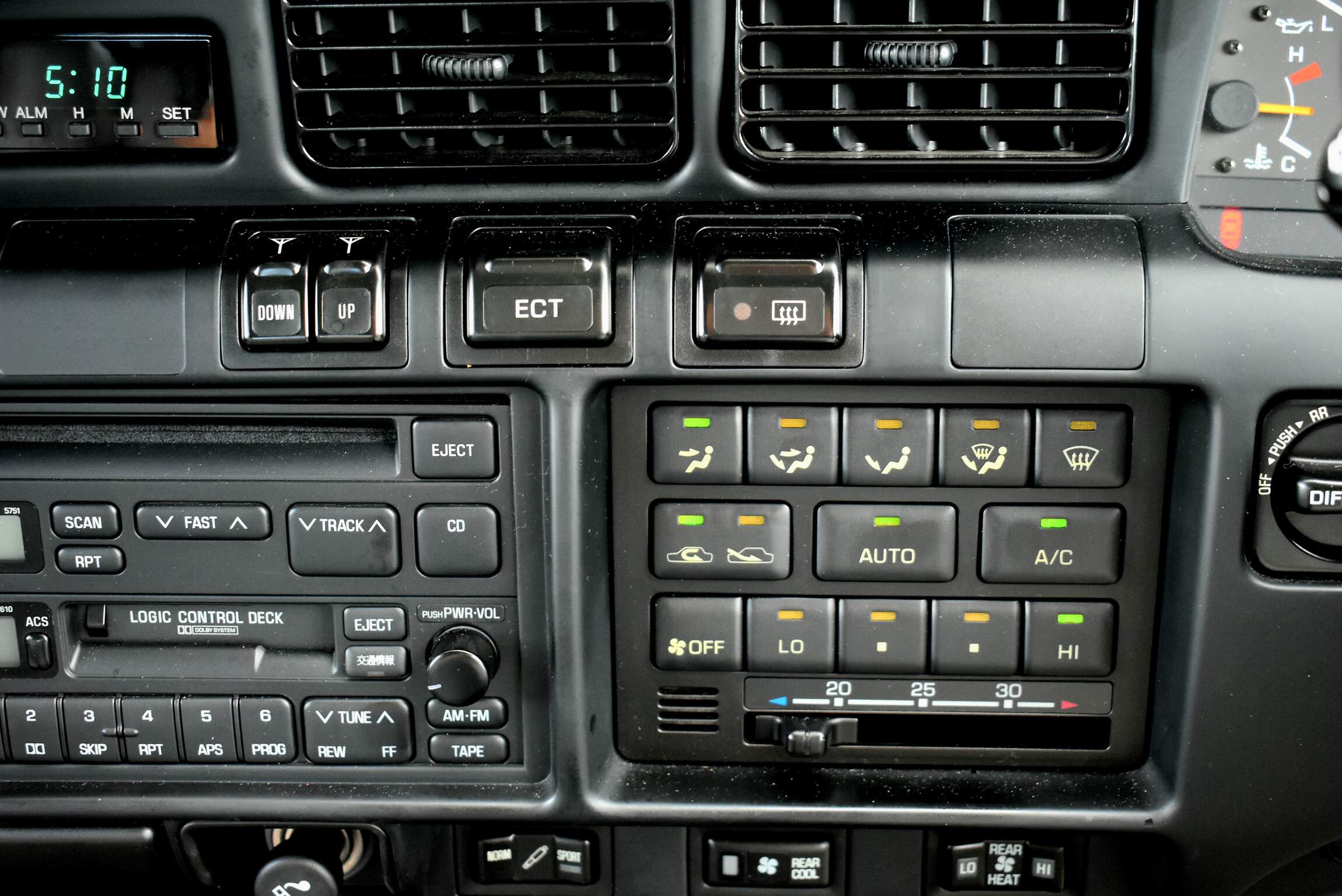 1993 Toyota Land Cruiser FZJ80 VX Limited