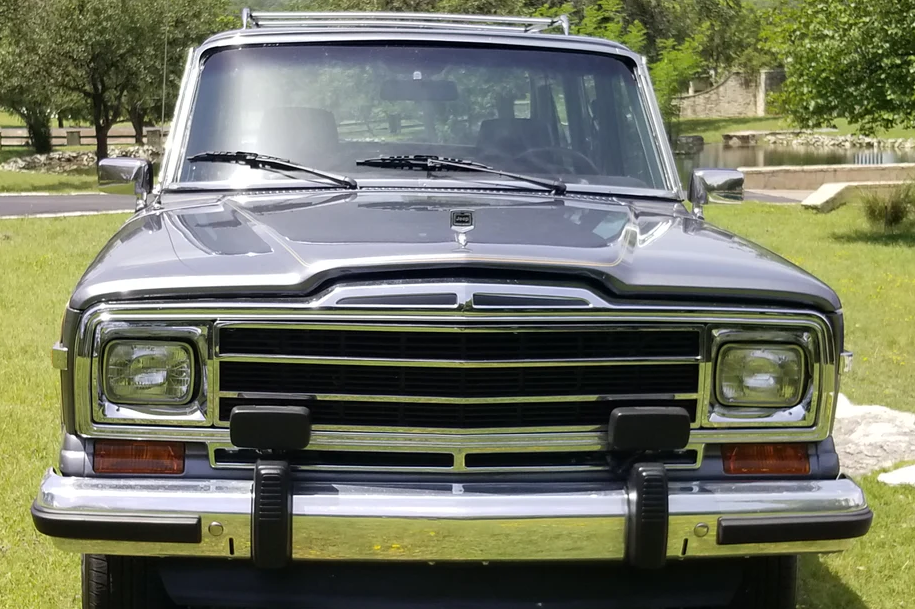 1989 Jeep Grand Wagoneer