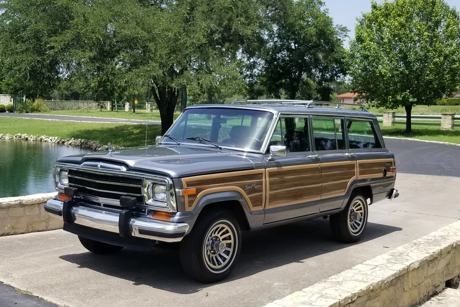 1989 Jeep Grand Wagoneer - 2