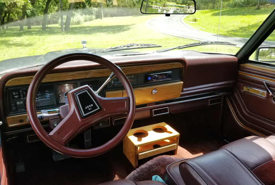 1989 Jeep Grand Wagoneer