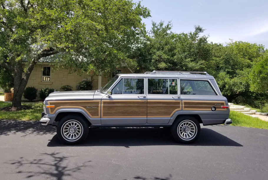 1989 Jeep Grand Wagoneer