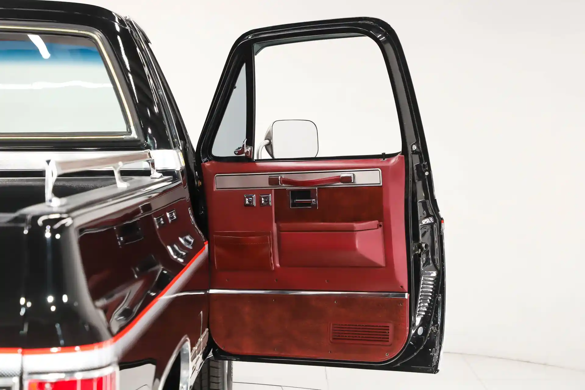 1-Owner, 7k-Mile 6.2L Diesel-Powered 1985 Chevrolet Silverado