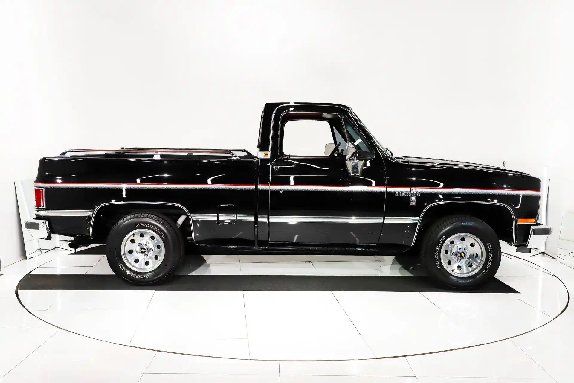 1-Owner, 7k-Mile 6.2L Diesel-Powered 1985 Chevrolet Silverado