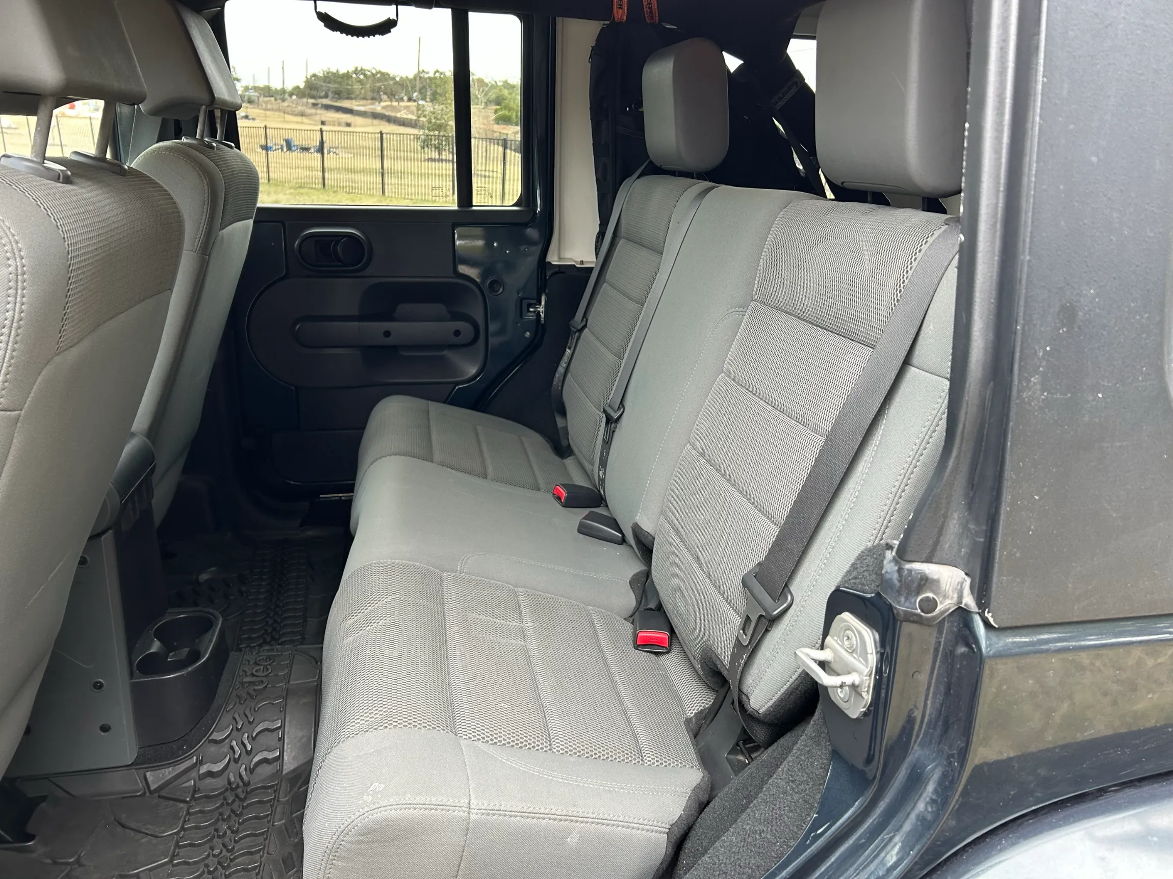 Sold: 2007 Jeep Wrangler Unlimited Sahara