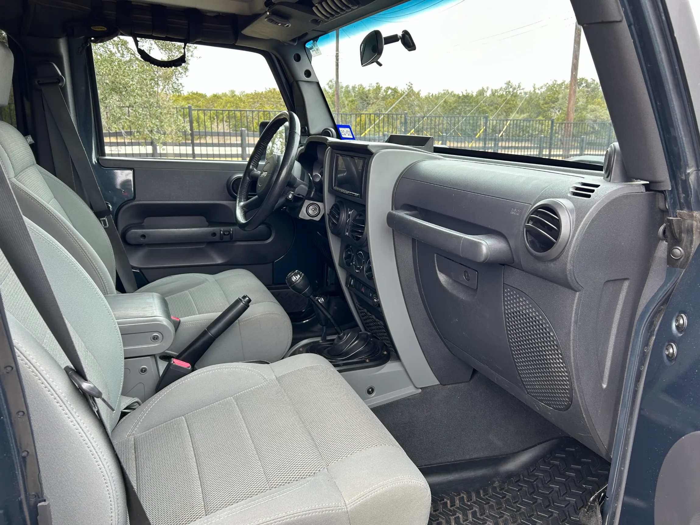 Sold: 2007 Jeep Wrangler Unlimited Sahara