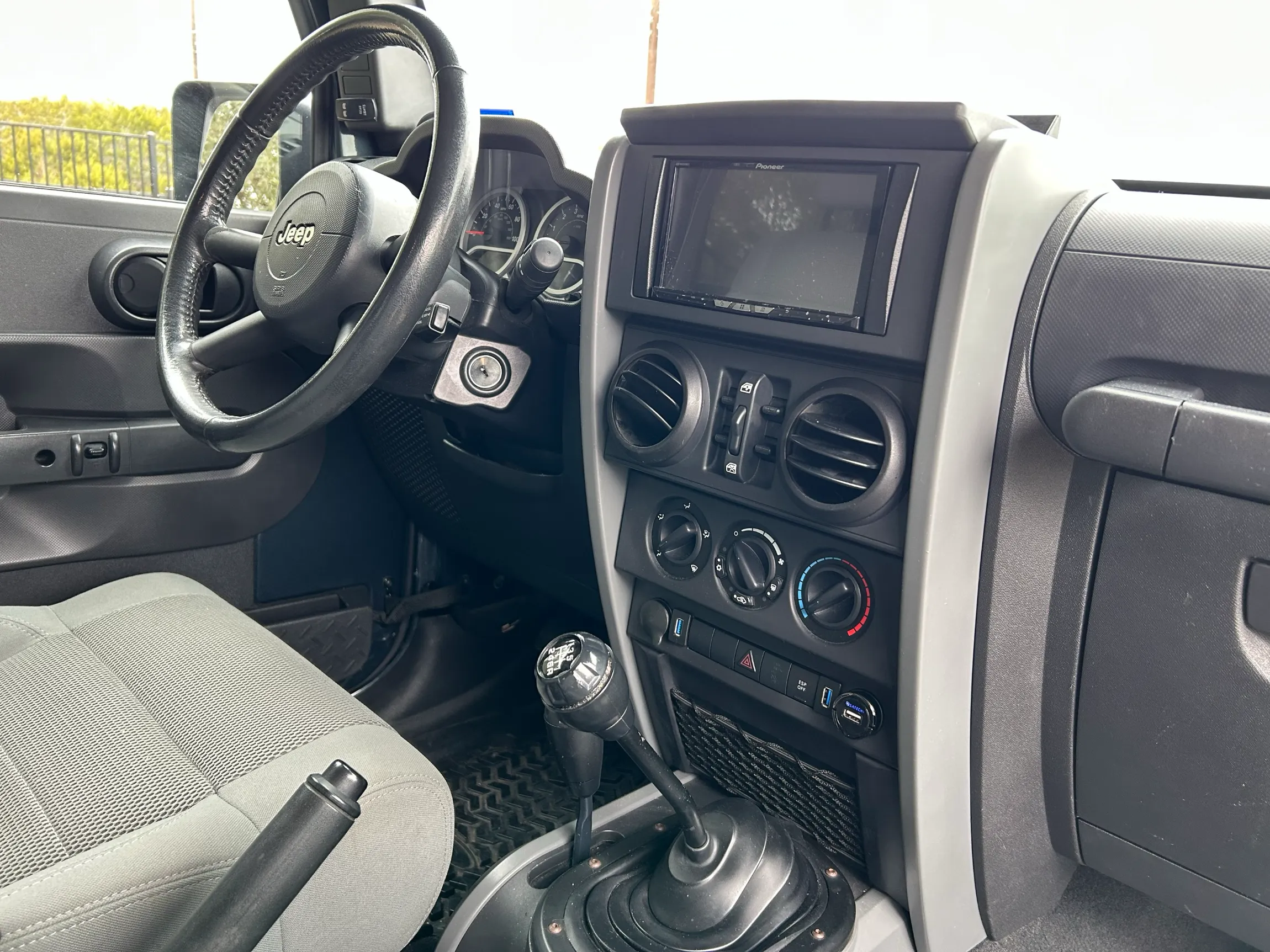 Sold: 2007 Jeep Wrangler Unlimited Sahara