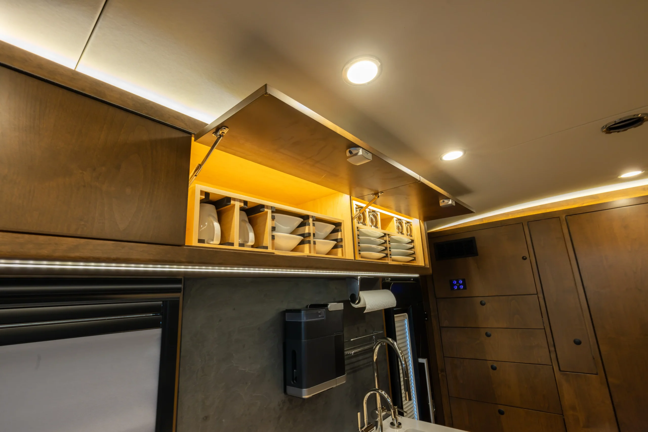 2022 EarthRoamer XV-LTi 062