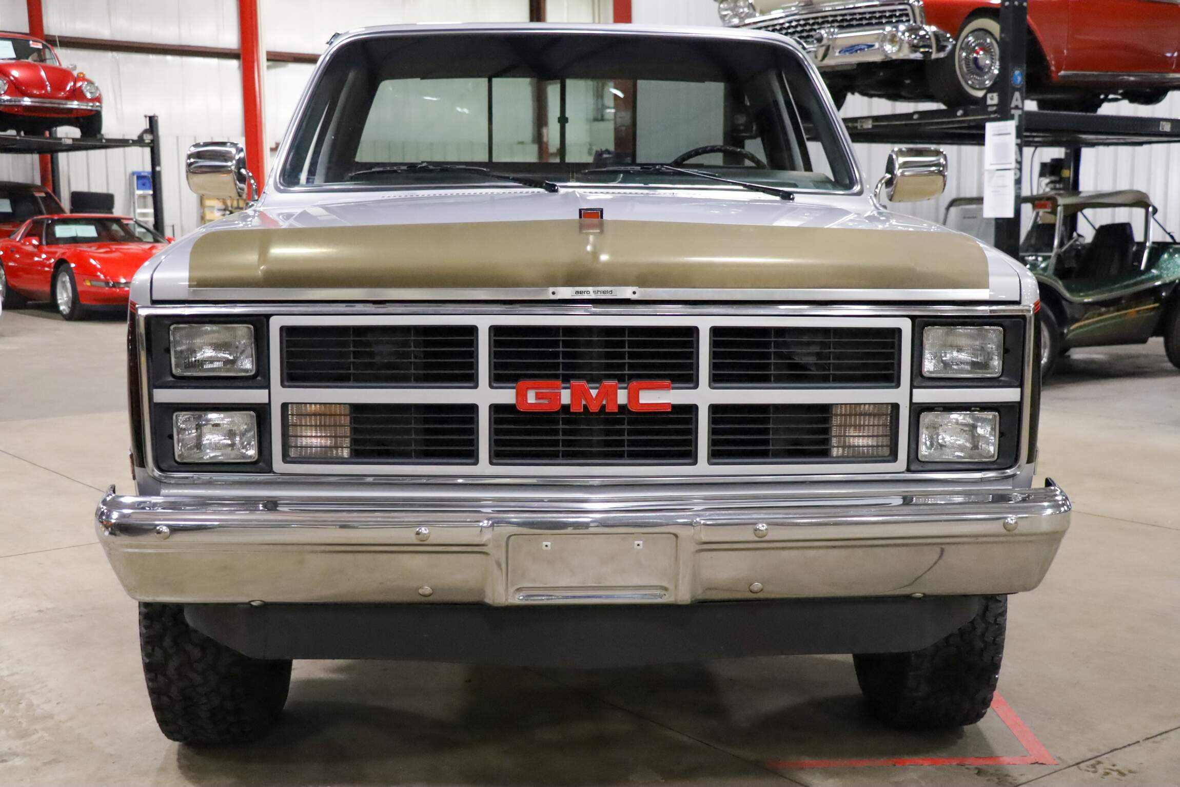 Sold: 1984 GMC K1500 Sierra Classic 4×4