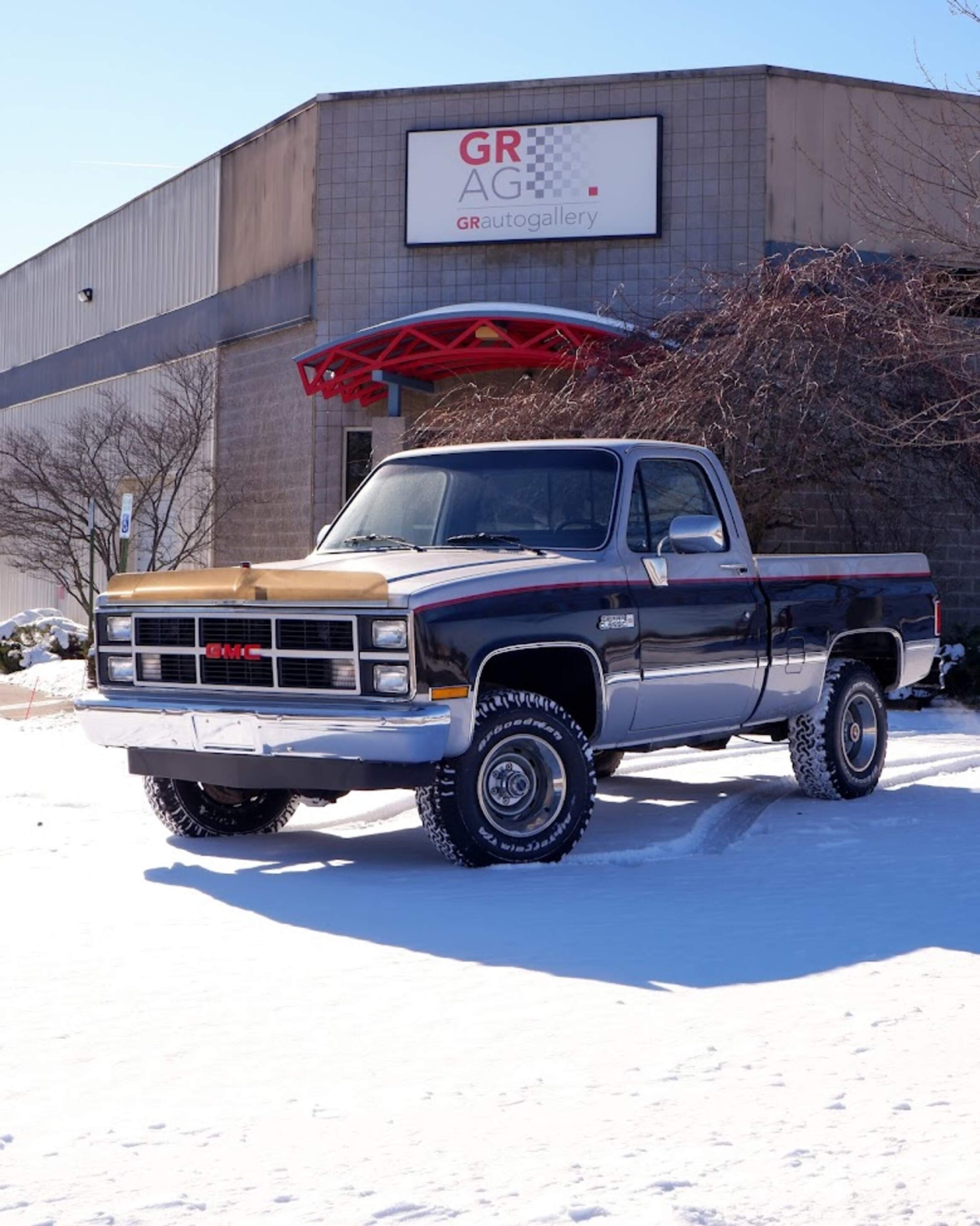 Sold: 1984 GMC K1500 Sierra Classic 4×4