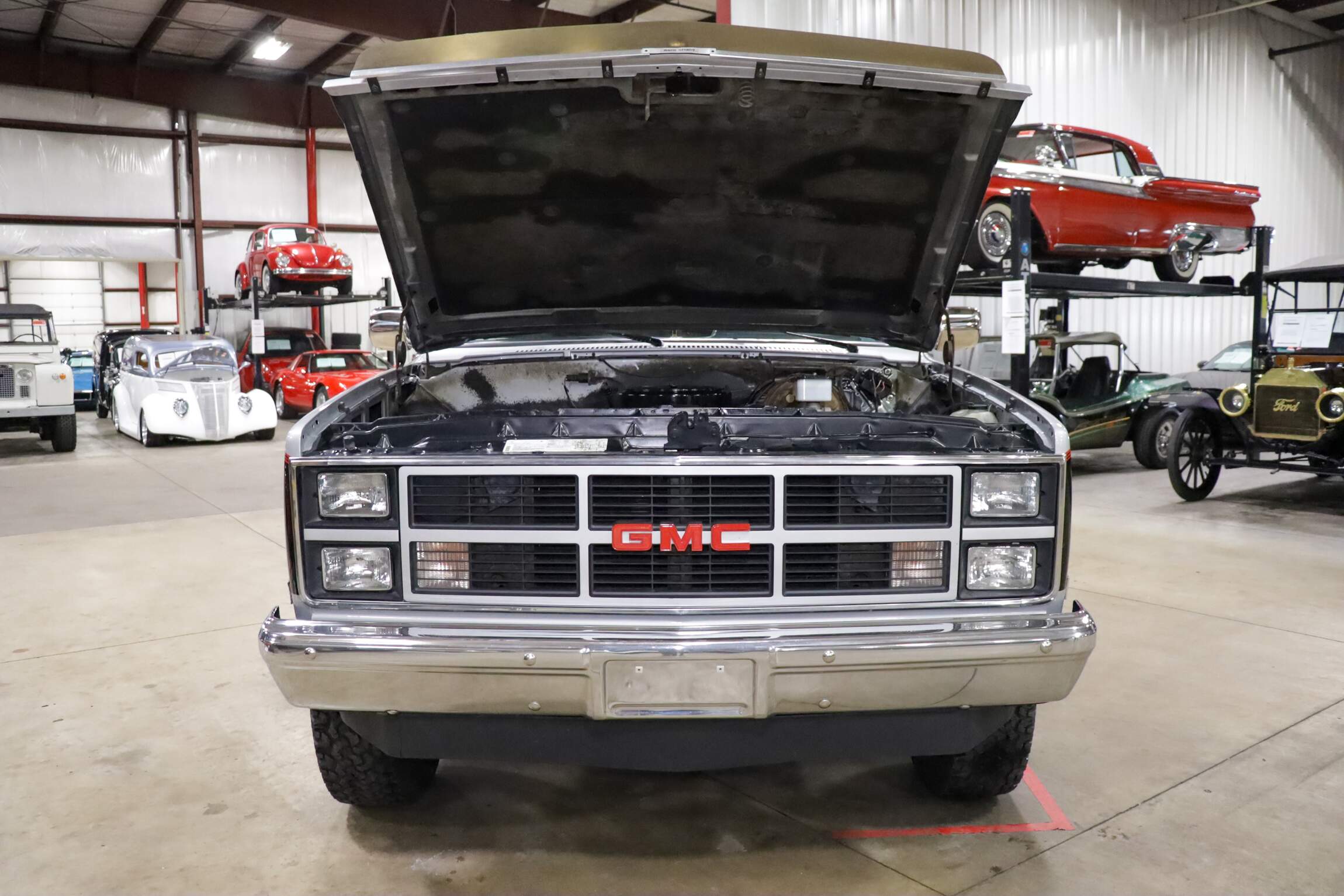 Sold: 1984 GMC K1500 Sierra Classic 4×4