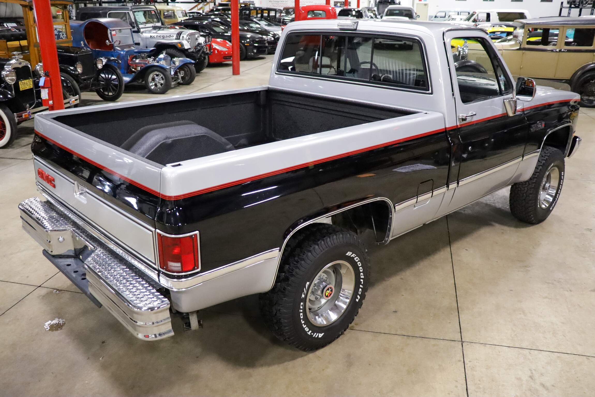 Sold: 1984 GMC K1500 Sierra Classic 4×4