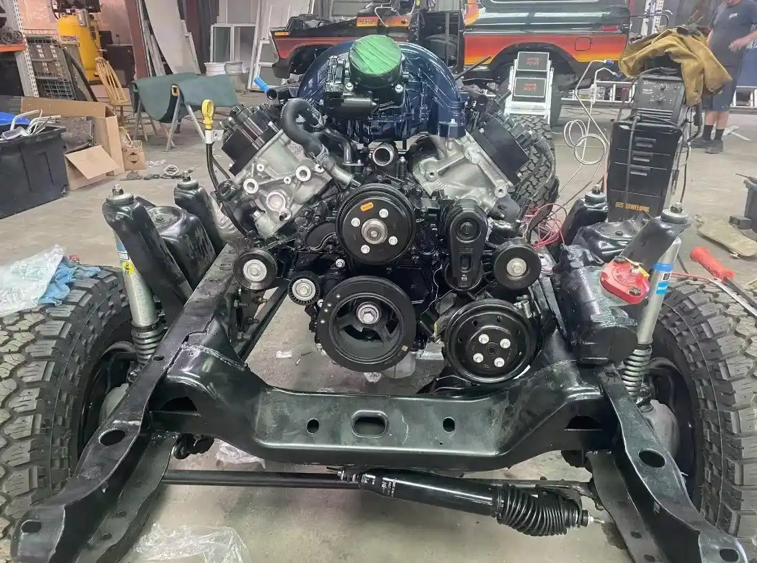 7.3L Godzilla-Powered 1978 Ford Bronco Free Wheeling - 2