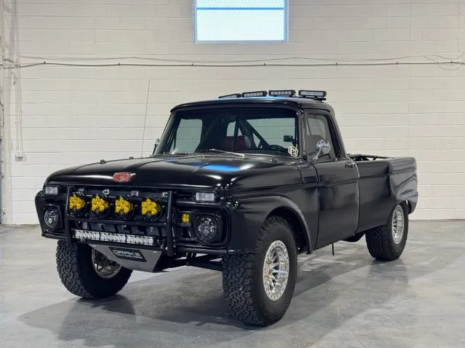  Ford F-100