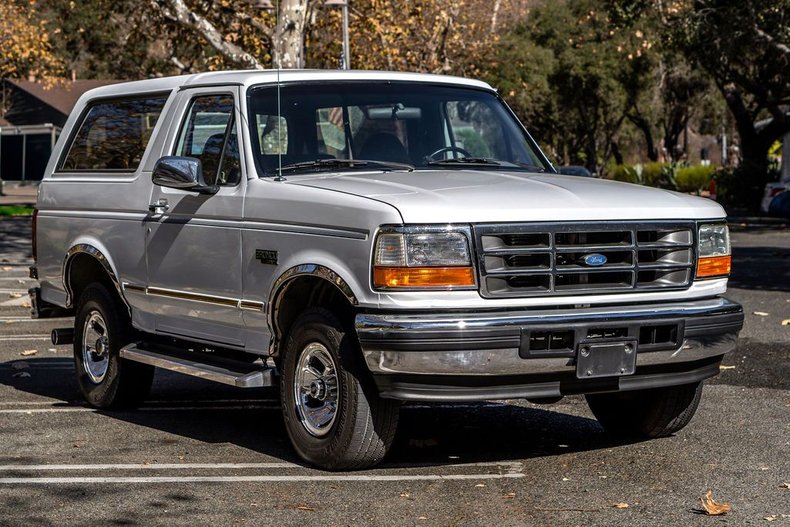  Ford Bronco