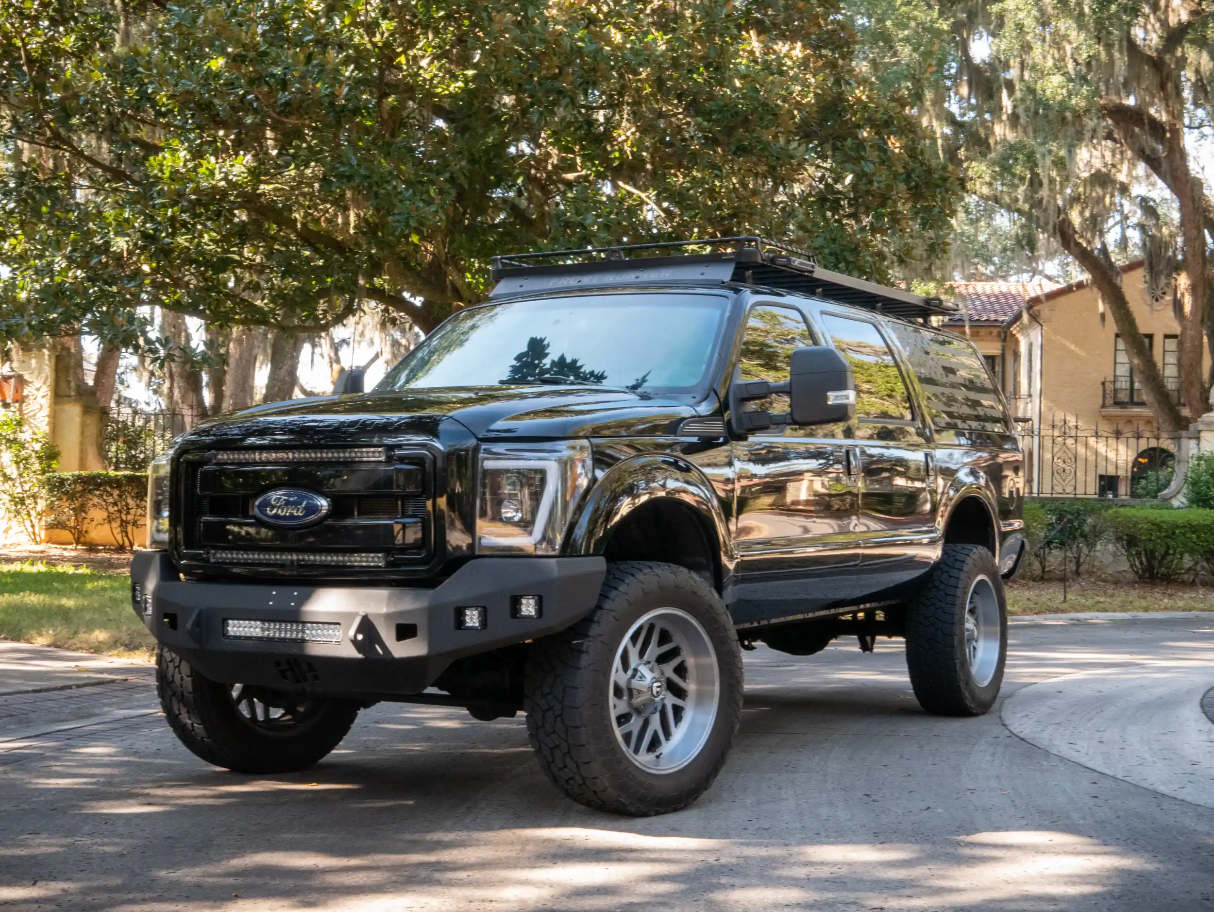  Ford Excursion