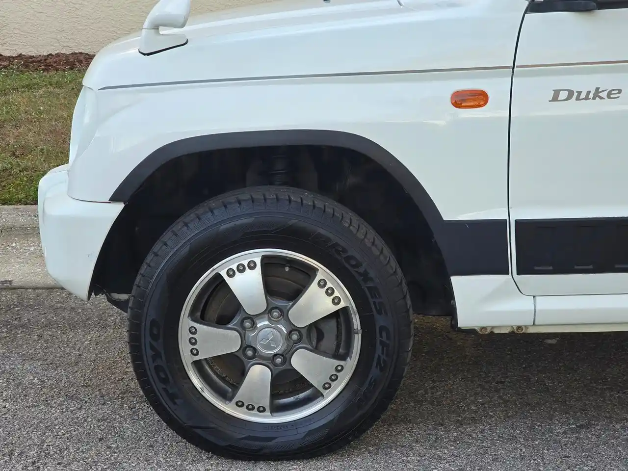 1998 Mitsubishi Pajero Mini Duke 4x4 - 5