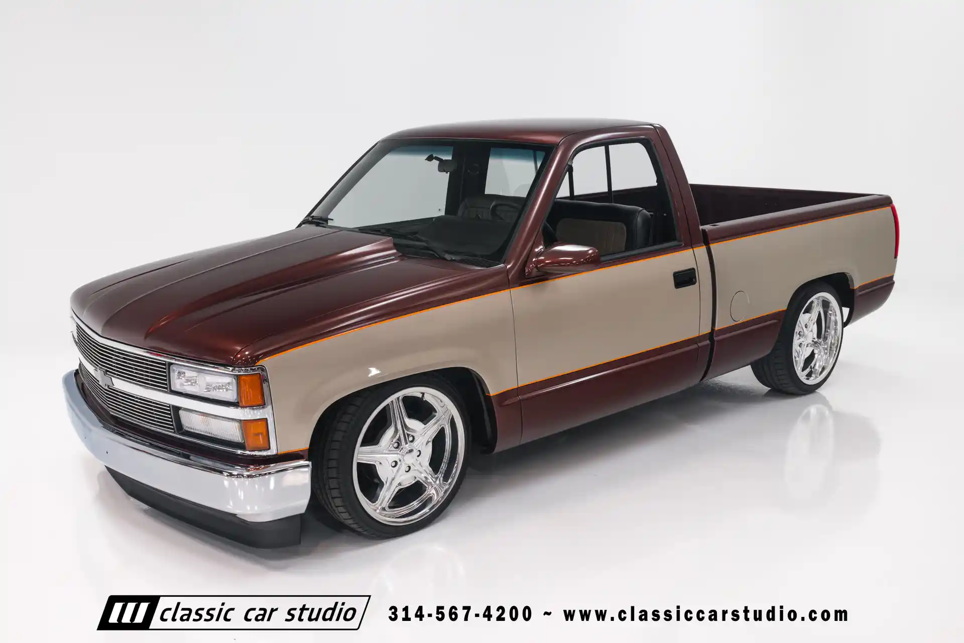 1989 Chevrolet Silverado Restomod - 5