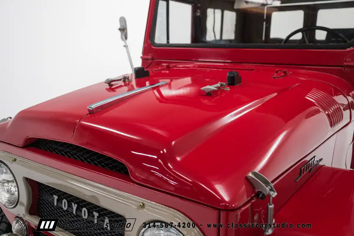 1968 Toyota Land Cruiser FJ40L