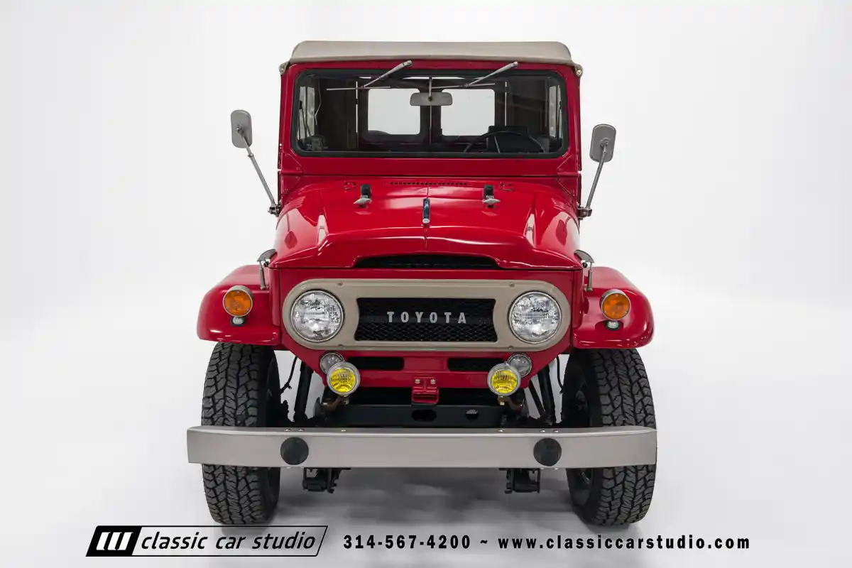 1968 Toyota Land Cruiser FJ40L