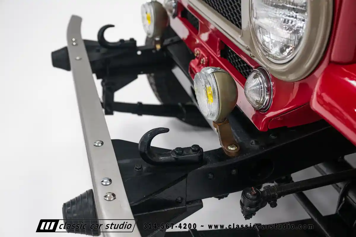 1968 Toyota Land Cruiser FJ40L - 3