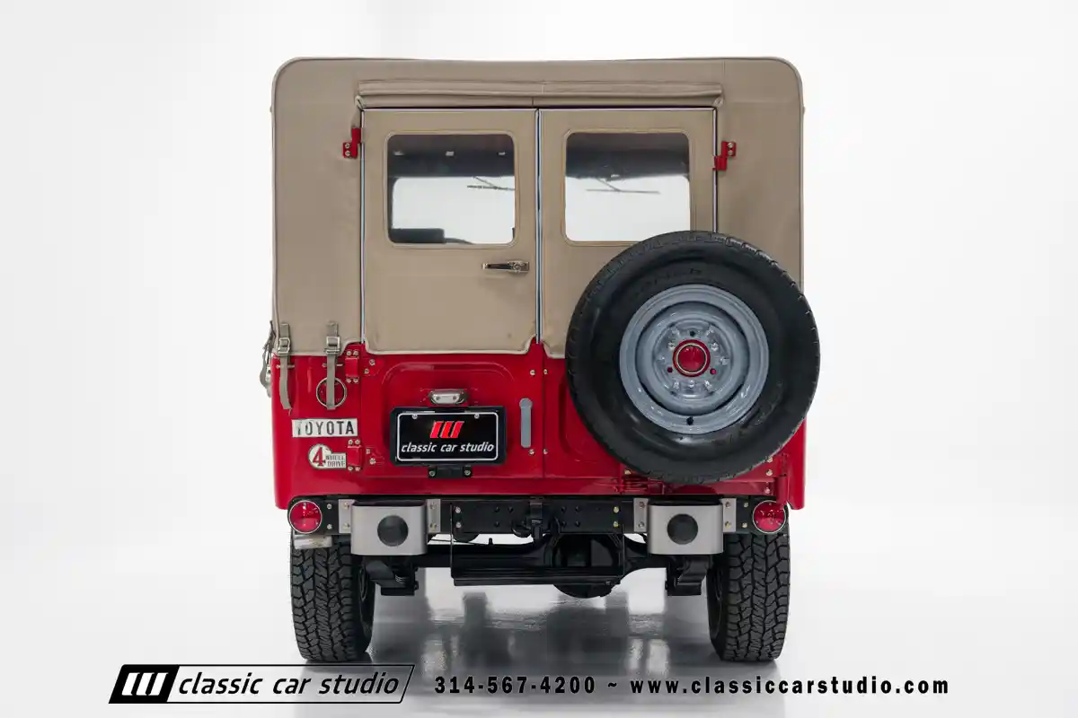 1968 Toyota Land Cruiser FJ40L