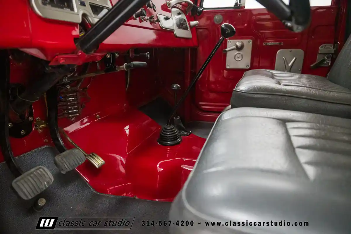 1968 Toyota Land Cruiser FJ40L