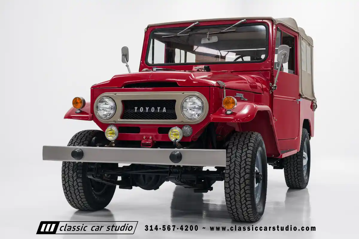 1968 Toyota Land Cruiser FJ40L - 4