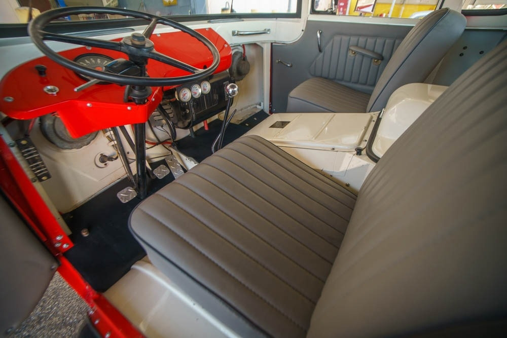 1960 Willys Jeep FC-170 COE