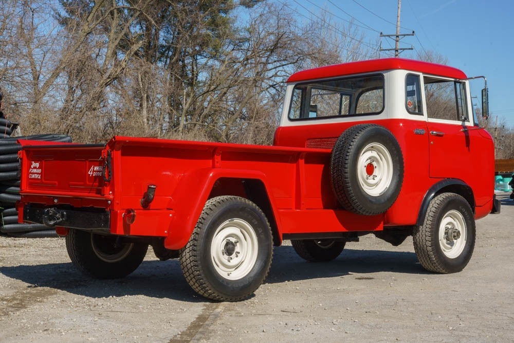 1960 Willys Jeep FC-170 COE
