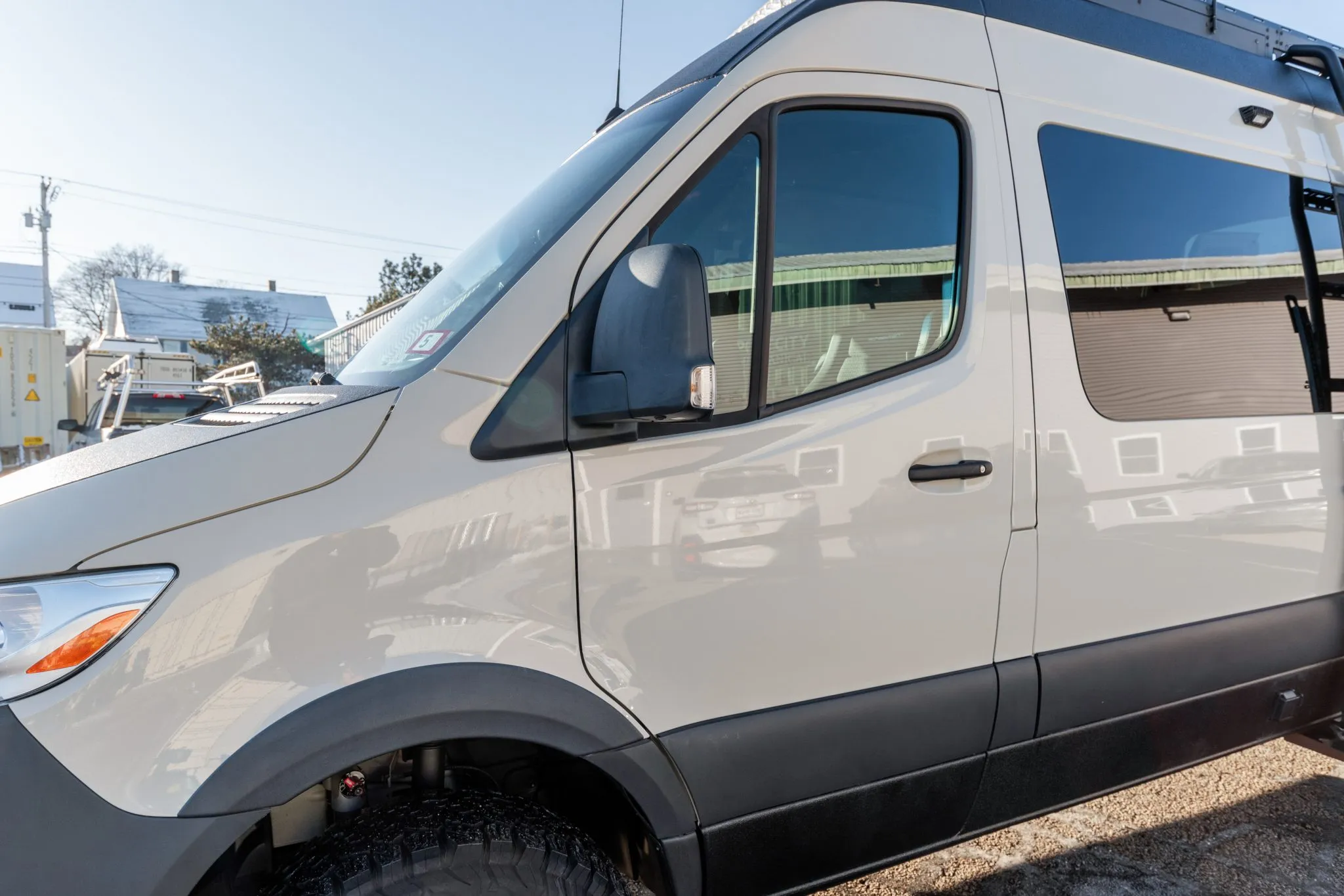 Sold: 2021 Mercedes-Benz Sprinter 2500 4×4