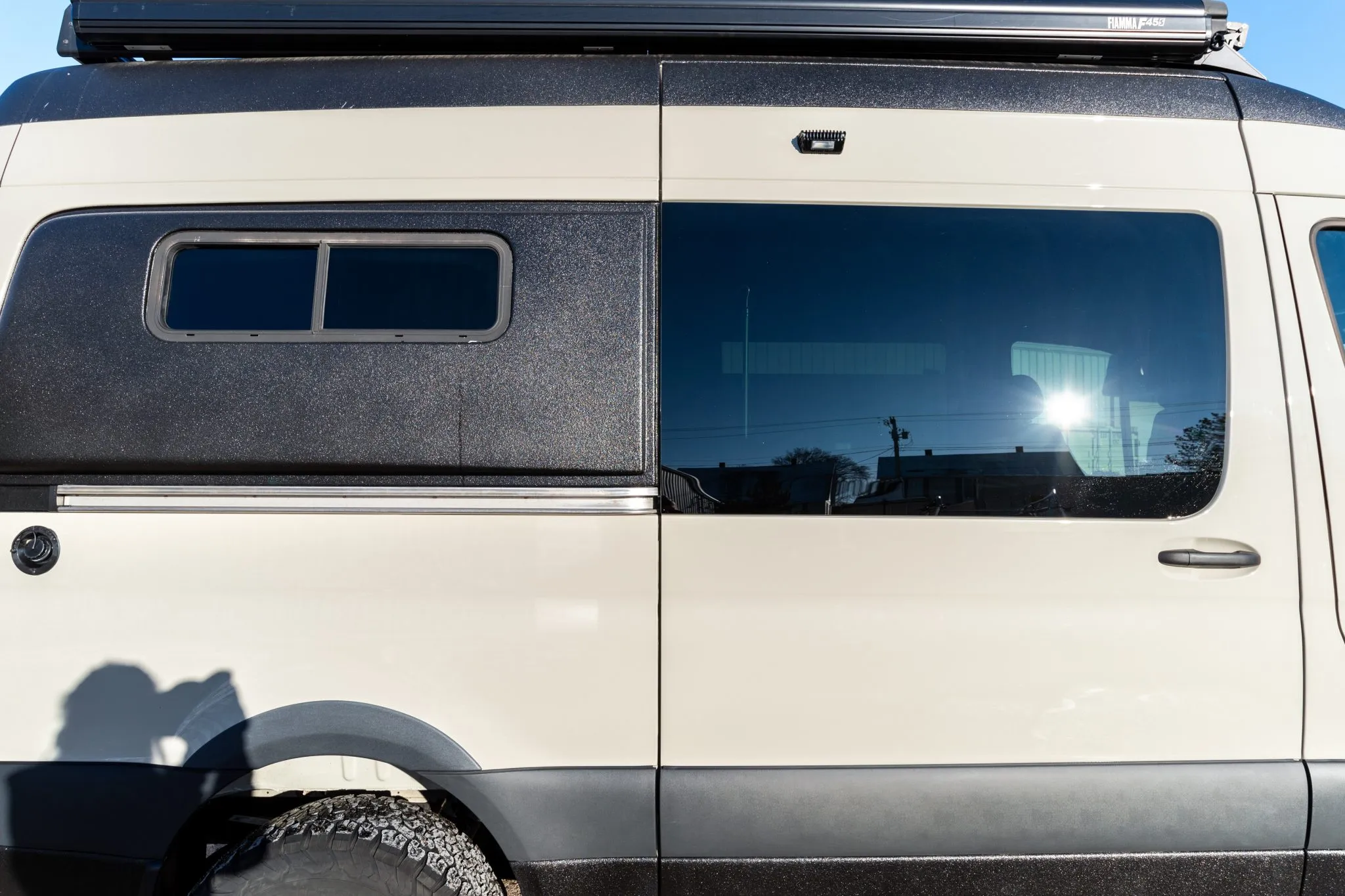 Sold: 2021 Mercedes-Benz Sprinter 2500 4×4