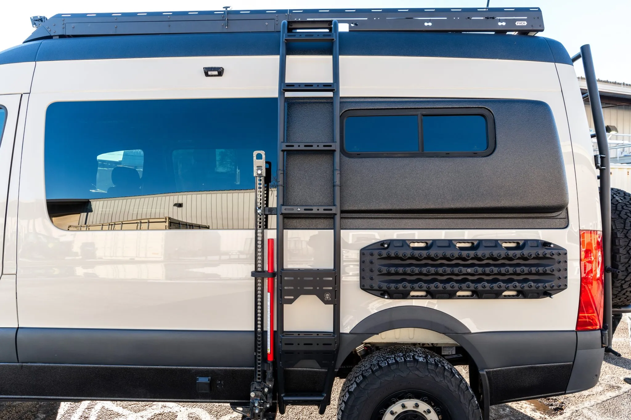 Sold: 2021 Mercedes-Benz Sprinter 2500 4×4