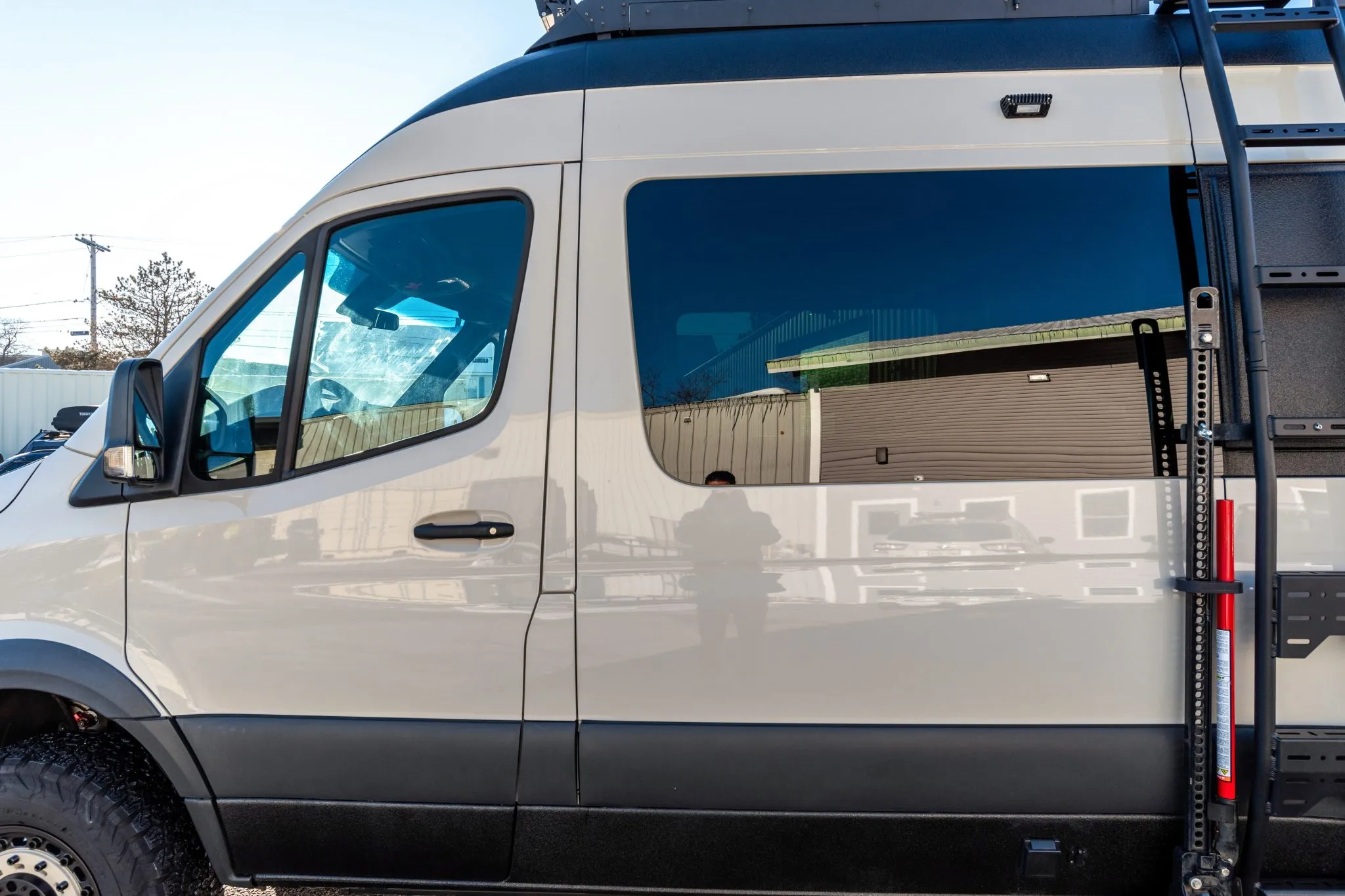 Sold: 2021 Mercedes-Benz Sprinter 2500 4×4