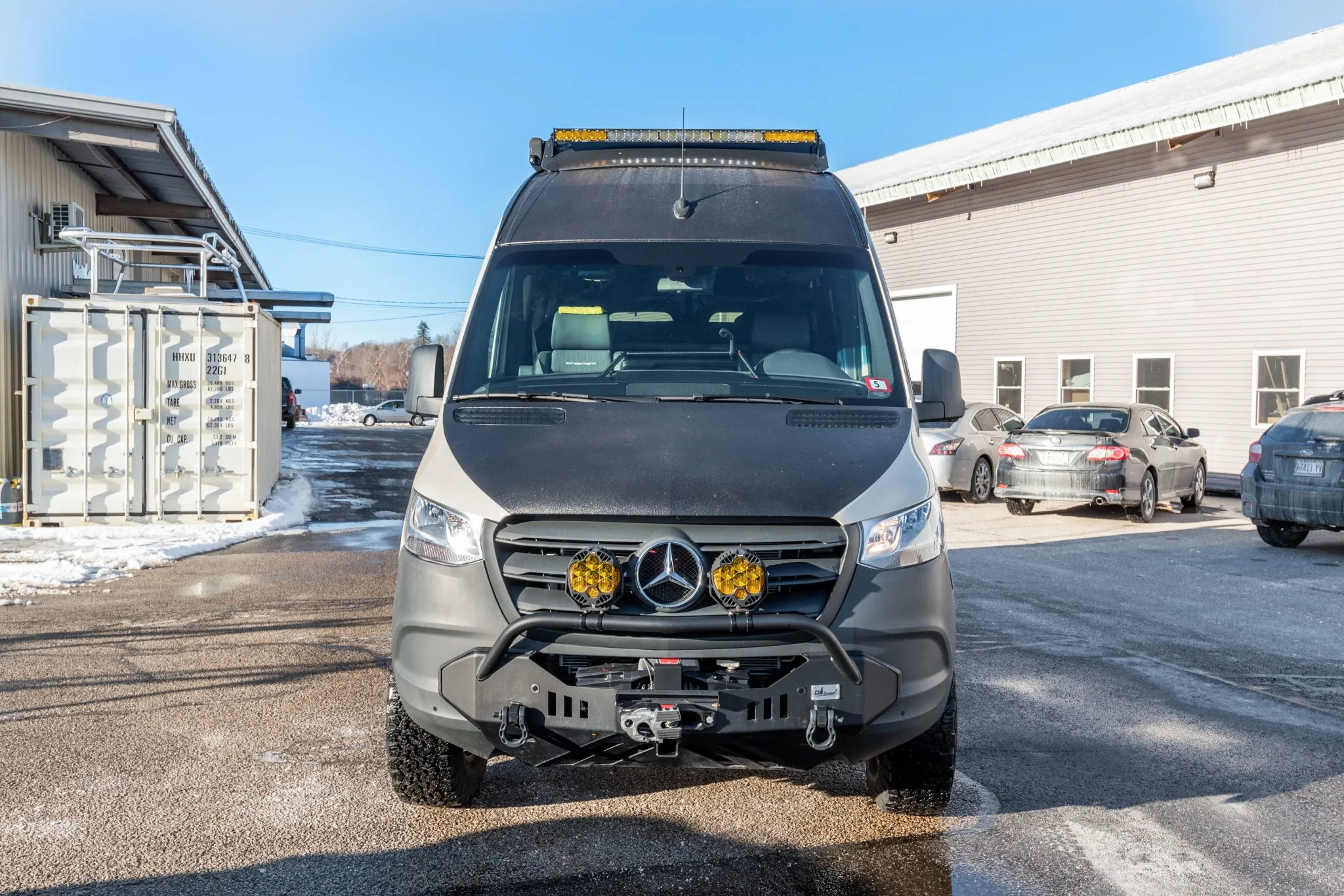 Sold: 2021 Mercedes-Benz Sprinter 2500 4×4