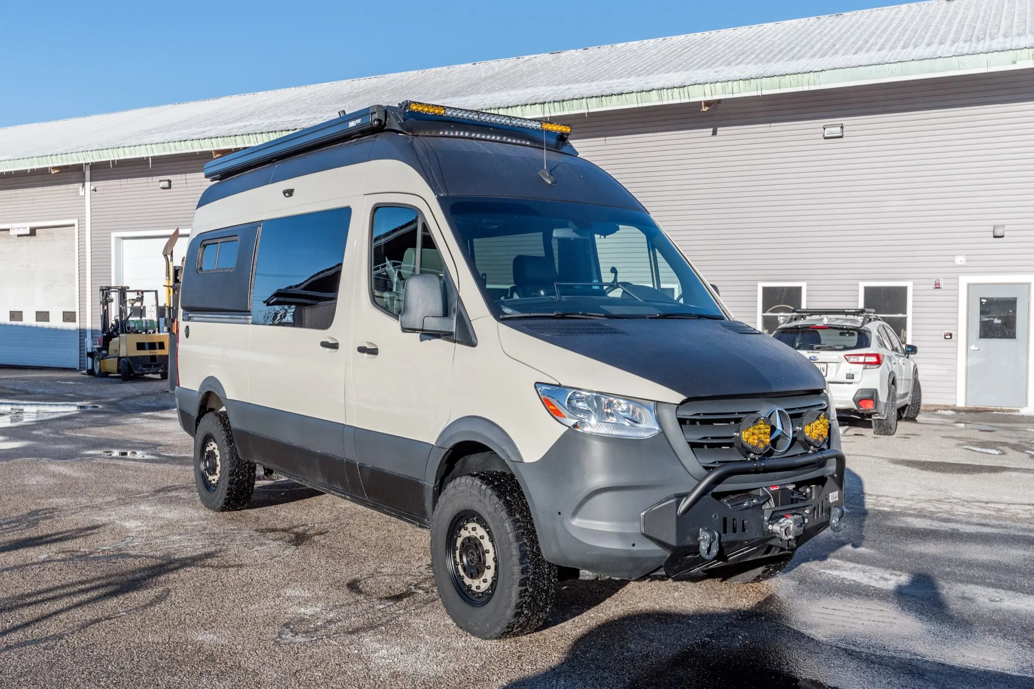 Sold: 2021 Mercedes-Benz Sprinter 2500 4×4