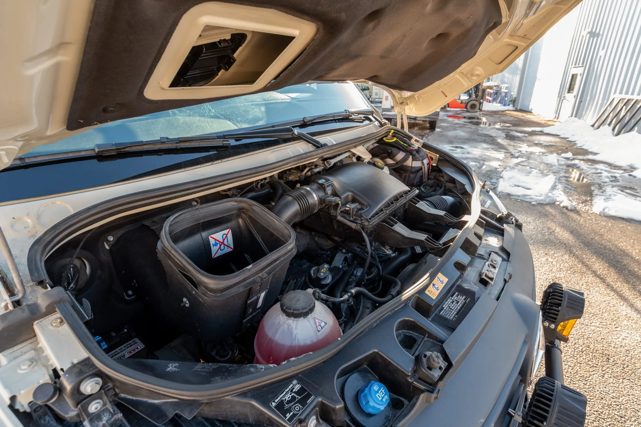 Sold: 2021 Mercedes-Benz Sprinter 2500 4×4