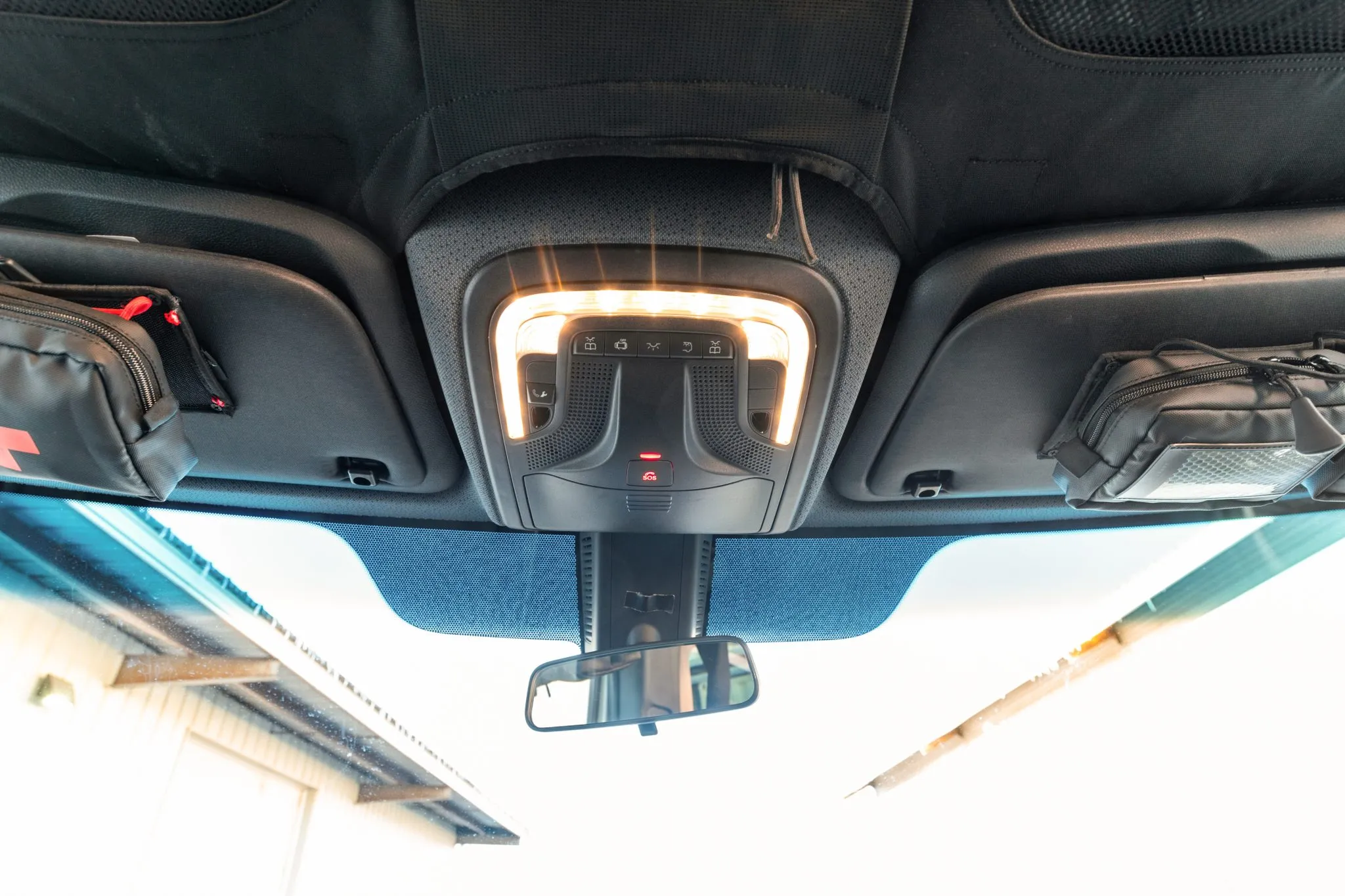 Sold: 2021 Mercedes-Benz Sprinter 2500 4×4