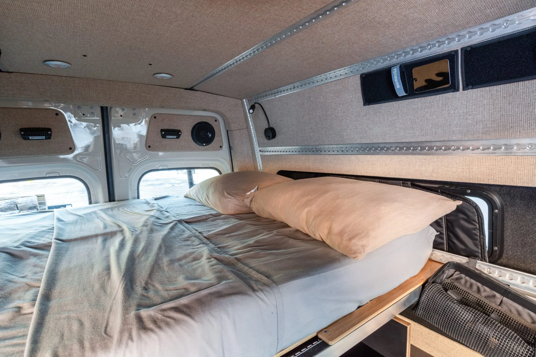 Sold: 2021 Mercedes-Benz Sprinter 2500 4×4